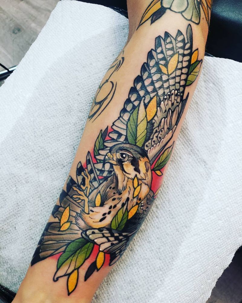 30 Pretty Kestrel Tattoos Give You an Unexpected Feeling