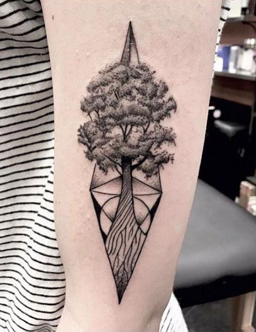 30 Pretty Oak Tree Tattoos You Will Love