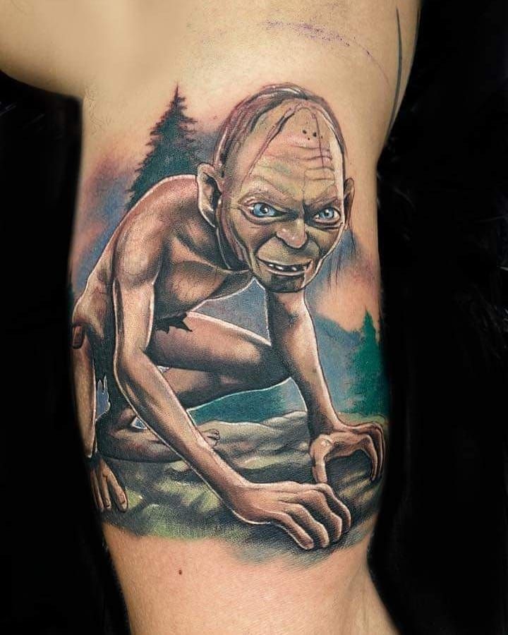 30 Pretty Gollum Tattoos to Inspire You