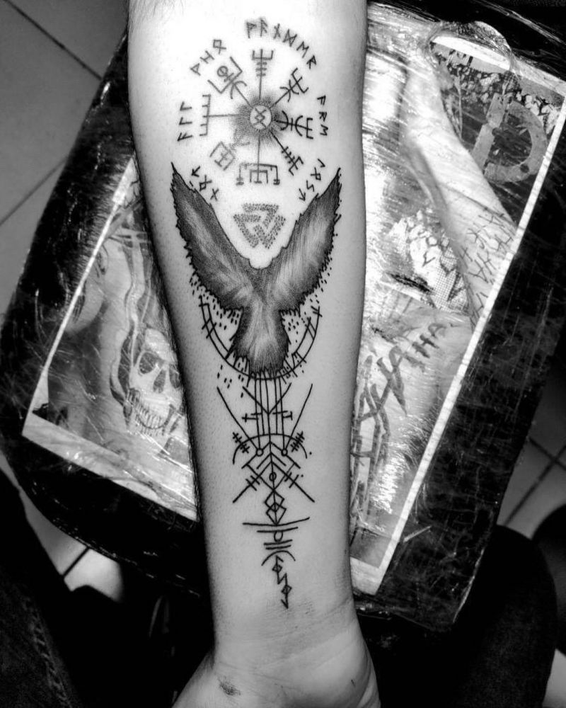 30 Pretty Viking Tattoos You Must Try