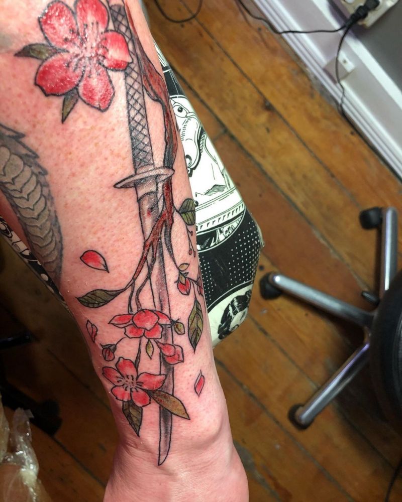 30 Pretty Katana Tattoos You Will Love