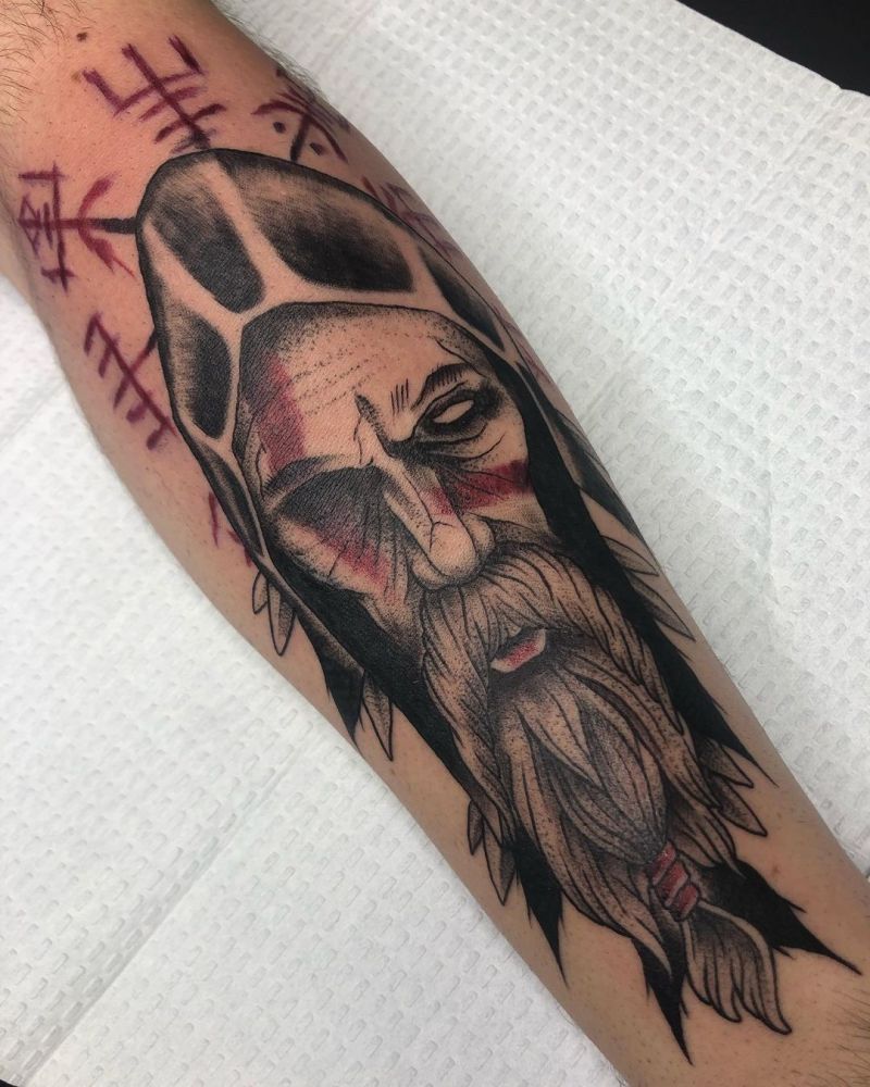 30 Pretty Viking Tattoos You Must Try