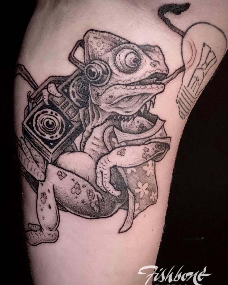 30 Pretty Chameleon Tattoos to Inspire You