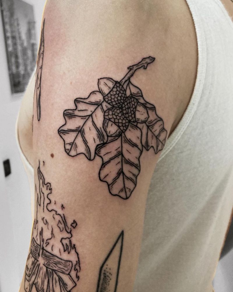 30 Pretty Oak Tattoos to Inspire You