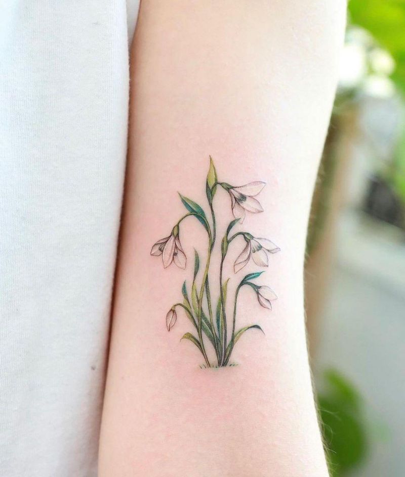 30 Pretty Snowdrop Tattoos to Inspire You