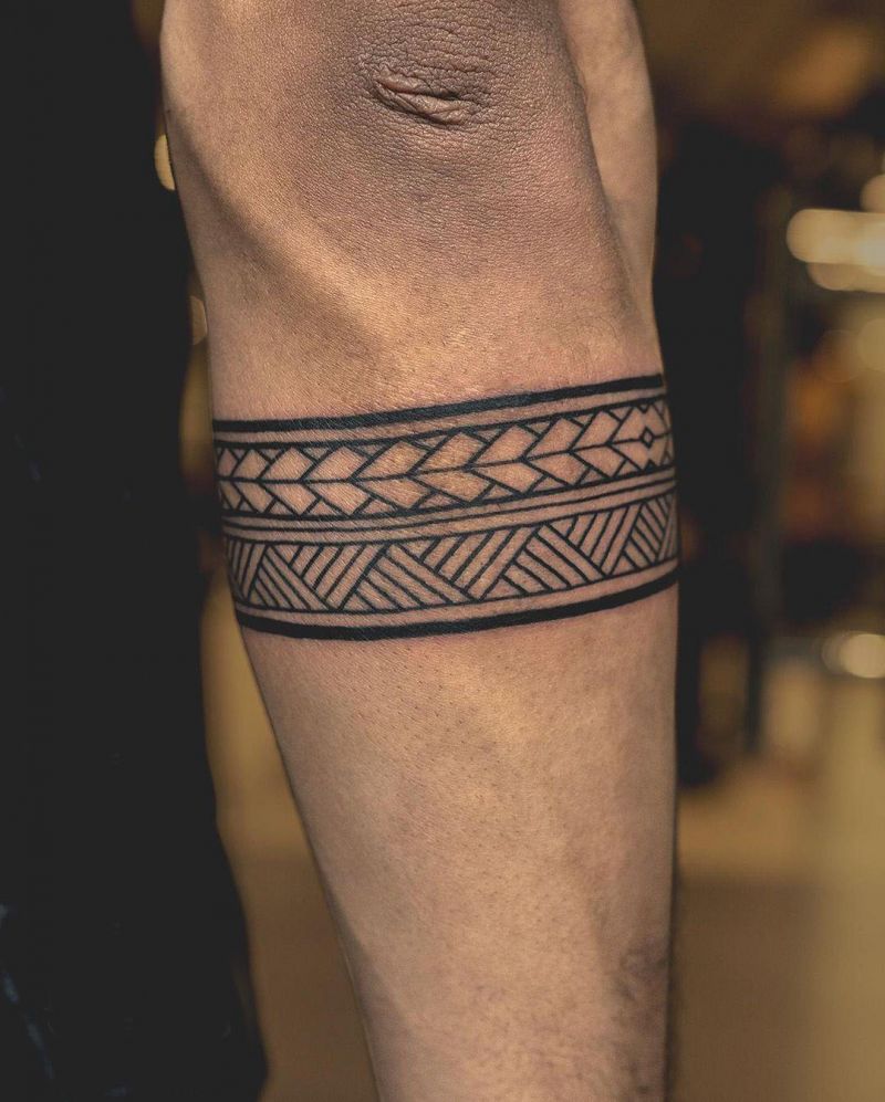 30 Pretty Armband Tattoos to Inspire You