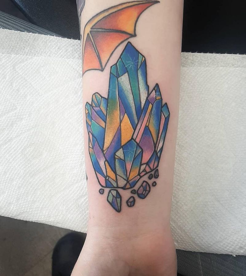 30 Pretty Crystal Tattoos You Can't Miss