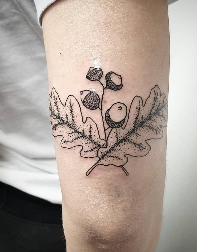 30 Pretty Oak Tattoos to Inspire You