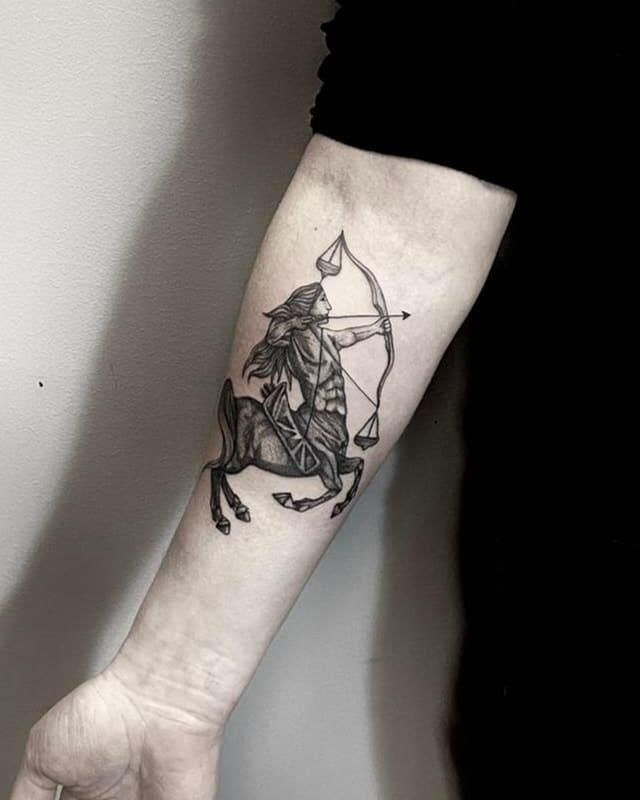 30 Pretty Sagittarius Tattoos You Will Love