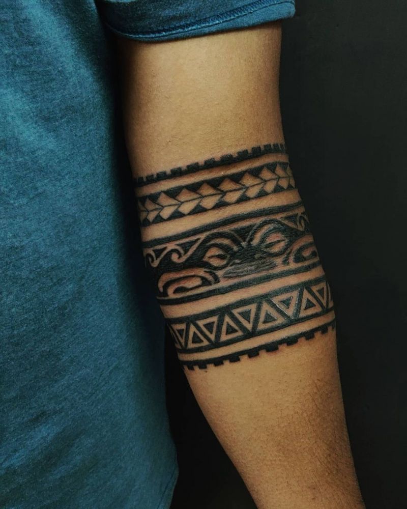 30 Pretty Armband Tattoos to Inspire You