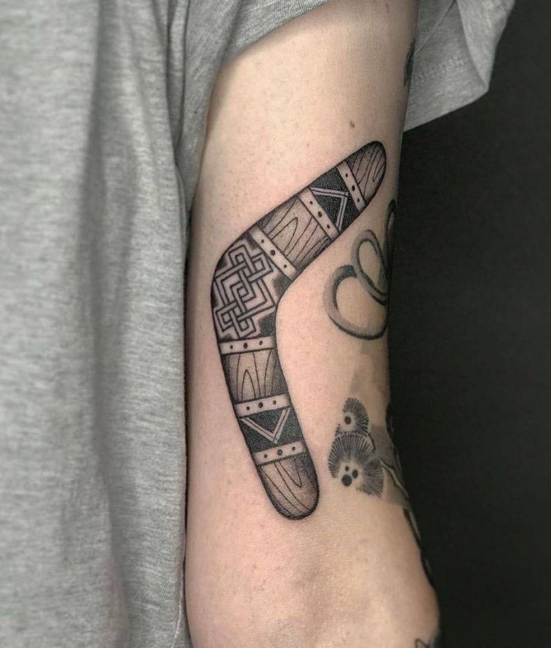 30 Pretty Boomerang Tattoos You Will Love