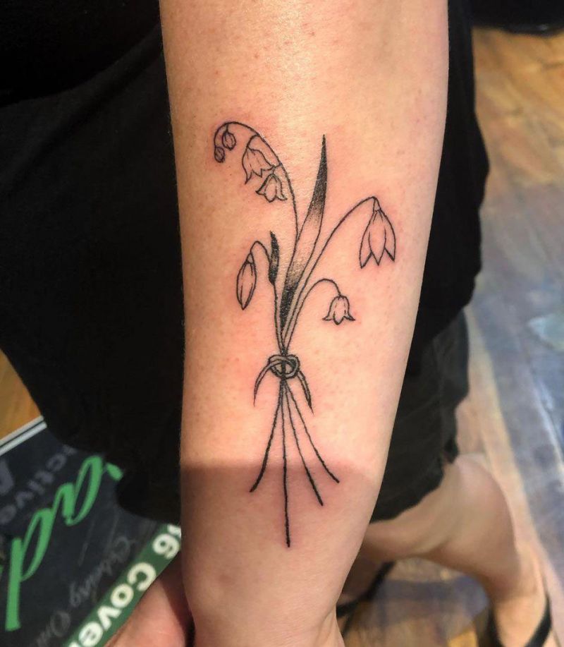 30 Pretty Snowdrop Tattoos to Inspire You