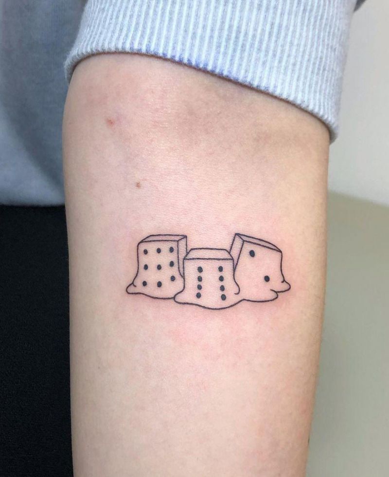 30 Pretty Dice Tattoos Hope to Bring You Luck