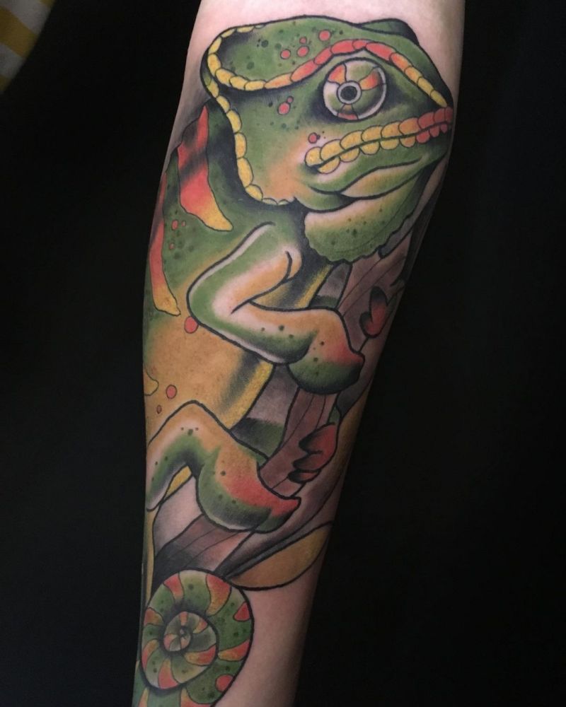 30 Pretty Chameleon Tattoos to Inspire You