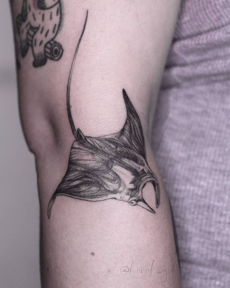 30 Pretty Stingray Tattoos Enhance Your Temperament