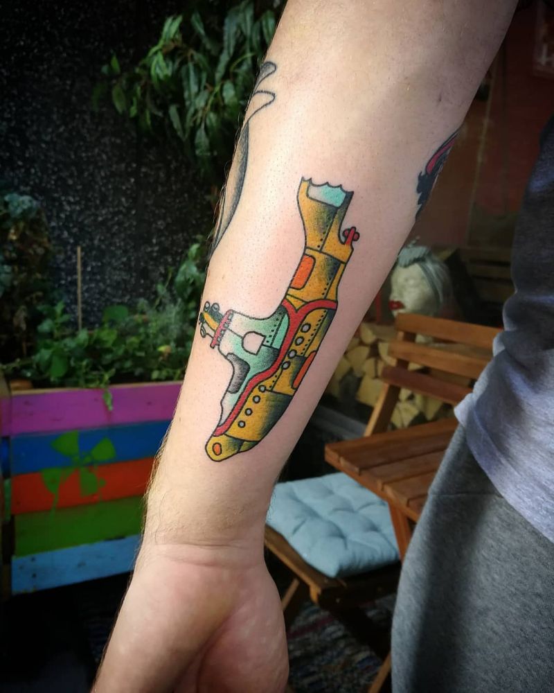 30 Pretty Submarine Tattoos You Will Love