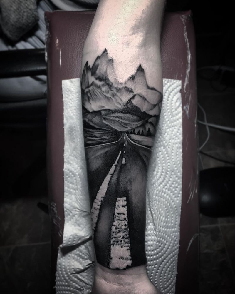 30 Pretty Road Tattoos to Inspire You