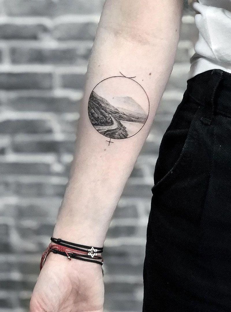 30 Pretty Road Tattoos to Inspire You