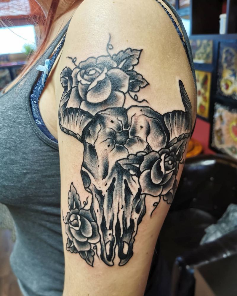 30 Pretty Bull Skull Tattoos Show Your Temperament