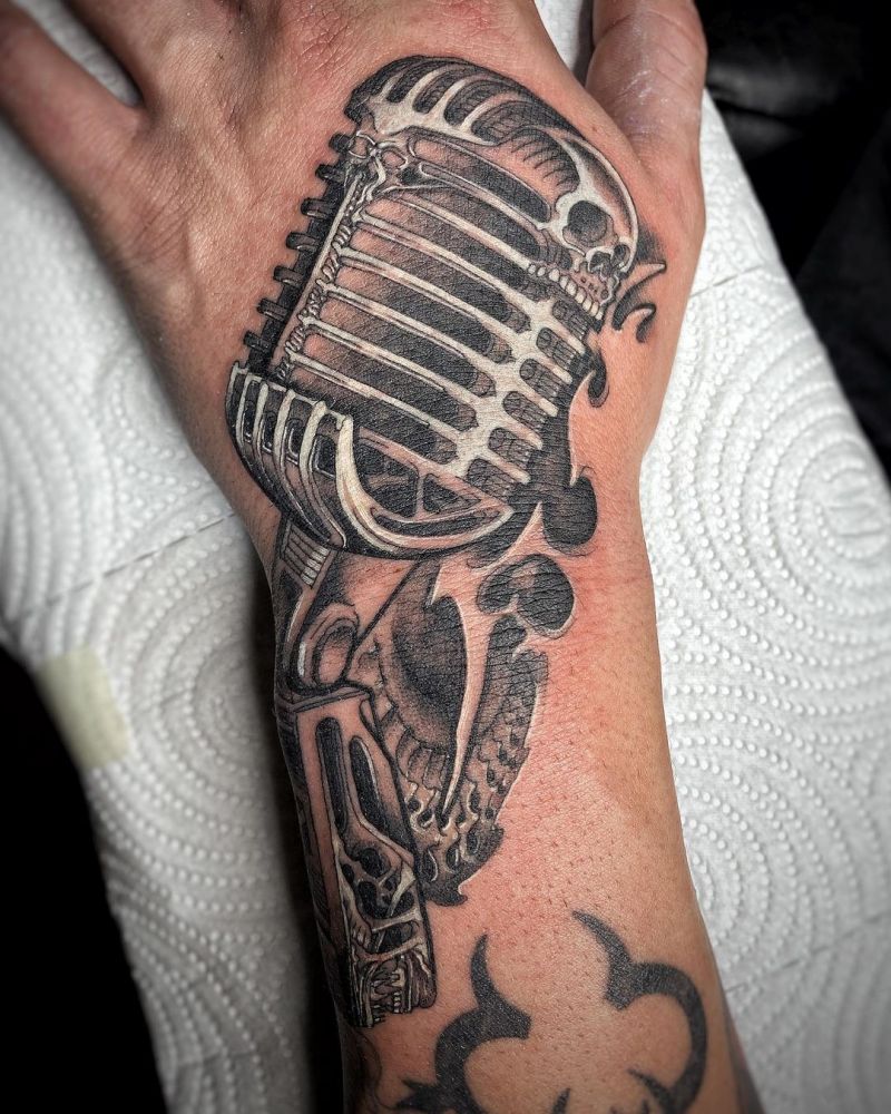 30 Pretty Microphone Tattoos Make You Attractive