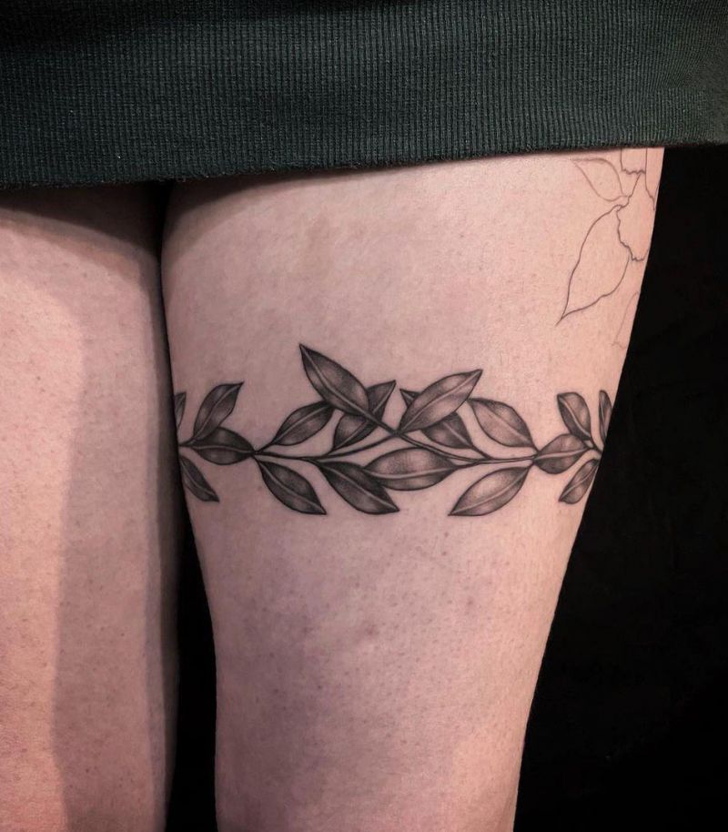 30 Pretty Laurel Tattoos to Inspire You