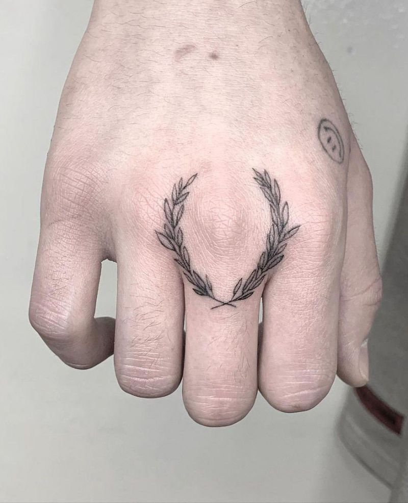 30 Pretty Laurel Tattoos to Inspire You