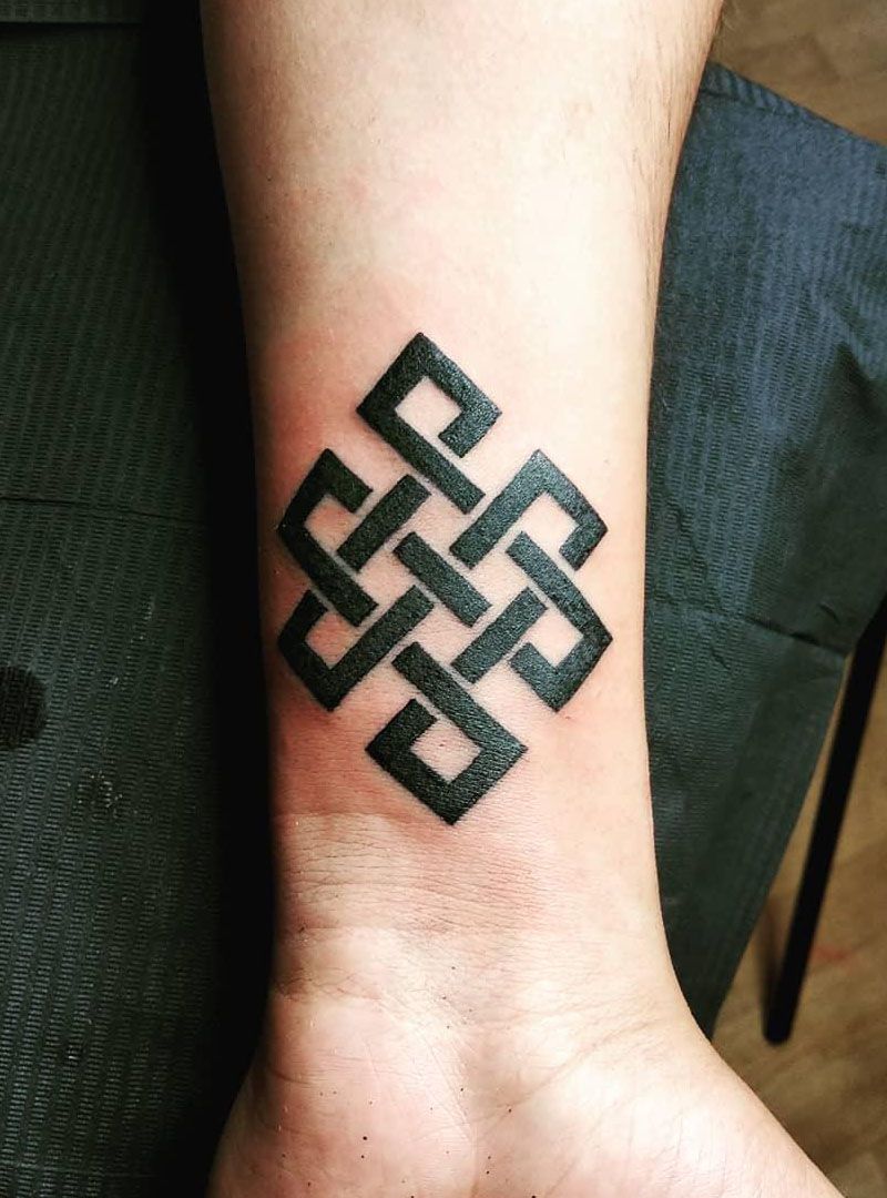 30 Pretty Endless Knot Tattoos You Must Try