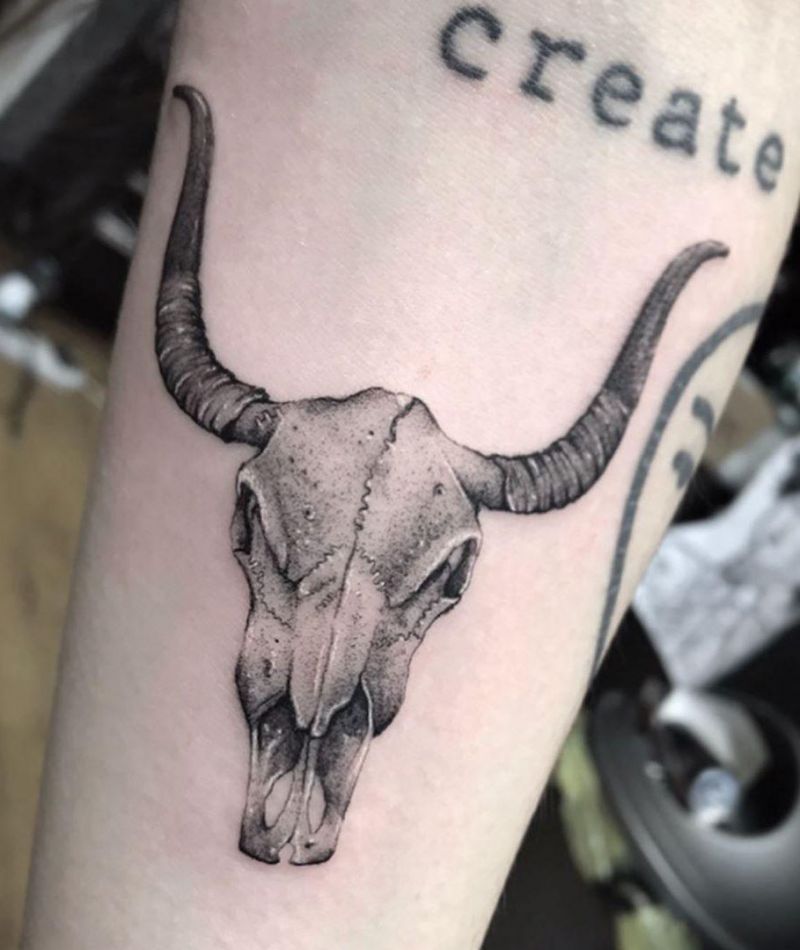 30 Pretty Bull Skull Tattoos Show Your Temperament