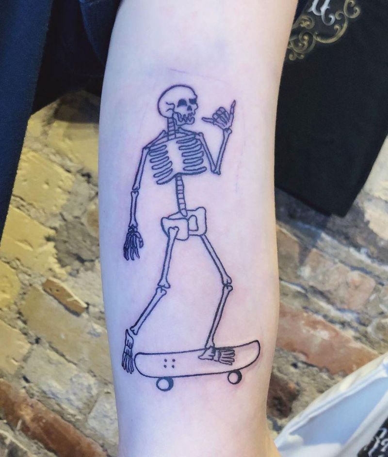 30 Creative Skateboard Tattoos You Can Copy