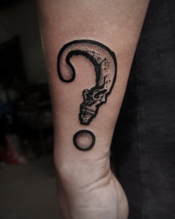 30 Pretty Question Mark Tattoos You Can Copy