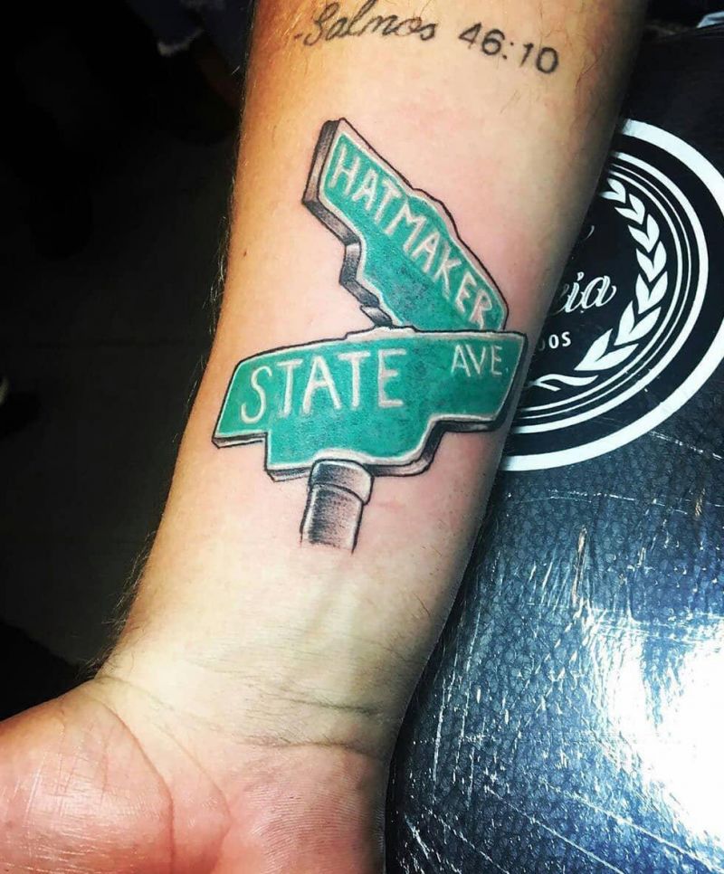 24 Pretty Street Sign Tattoos to Inspire You
