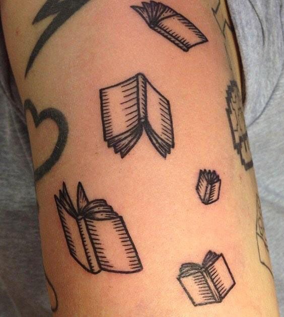 30 Pretty Literary Tattoos You Can Copy