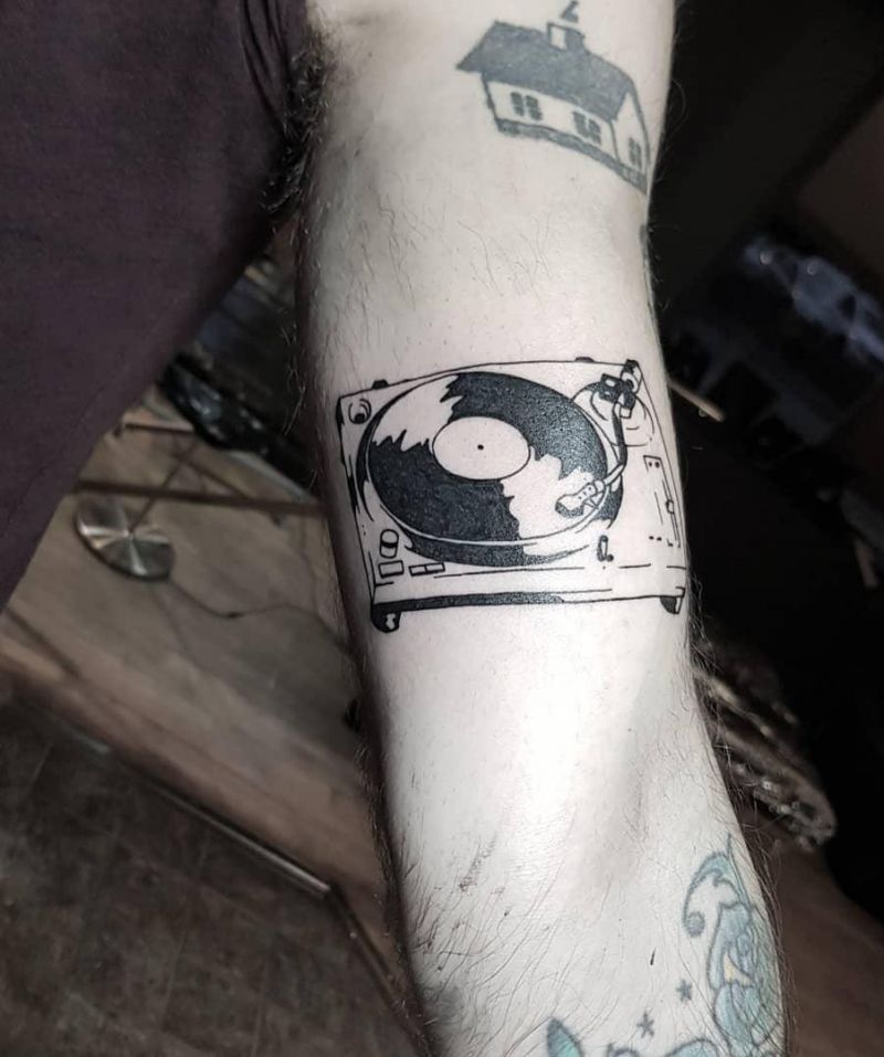 30 Creative Record Player Tattoos You Must Love