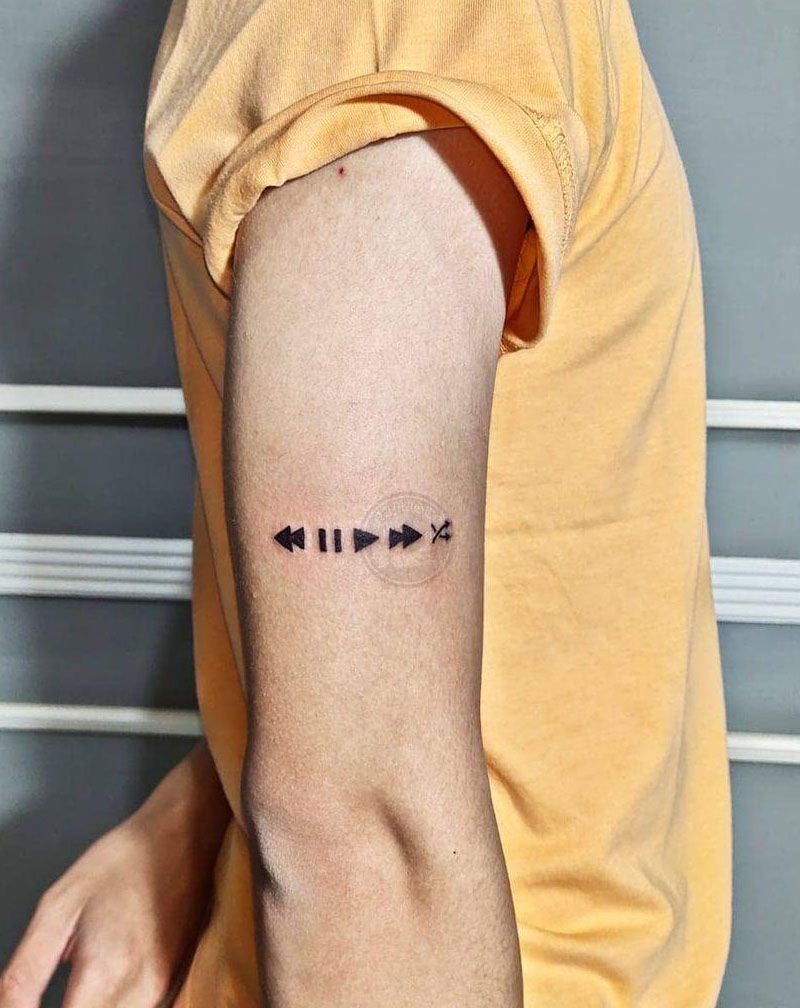 30 Pretty Play Pause Tattoos Give You Unexpected Feeling