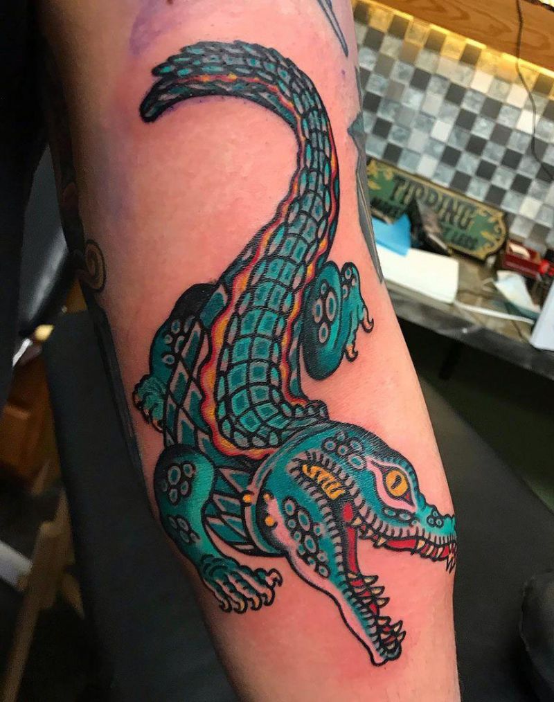 30 Pretty Alligator Tattoos You Must Try