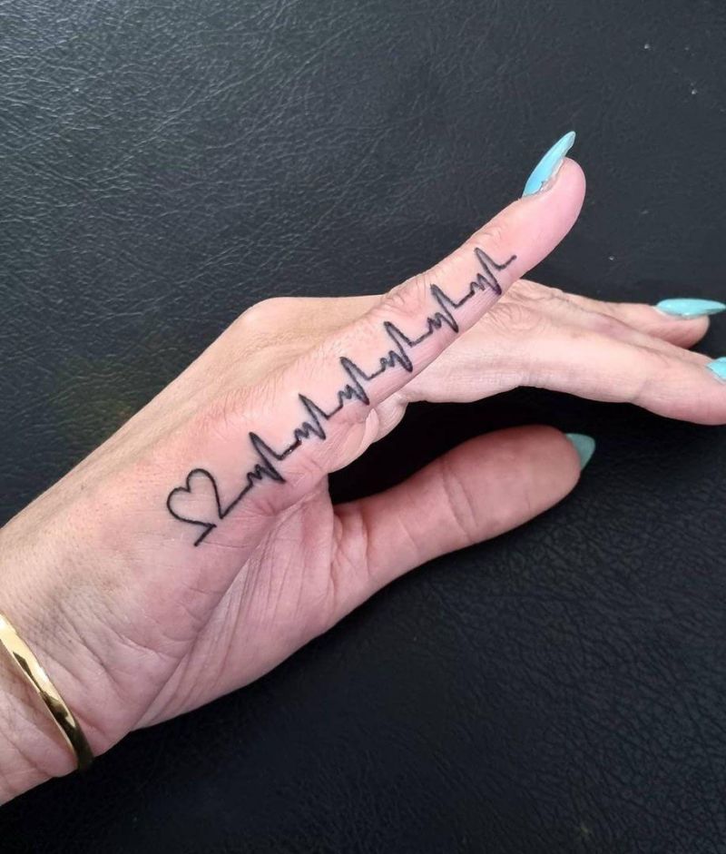 30 Pretty Heartbeat Tattoos to Inspire You