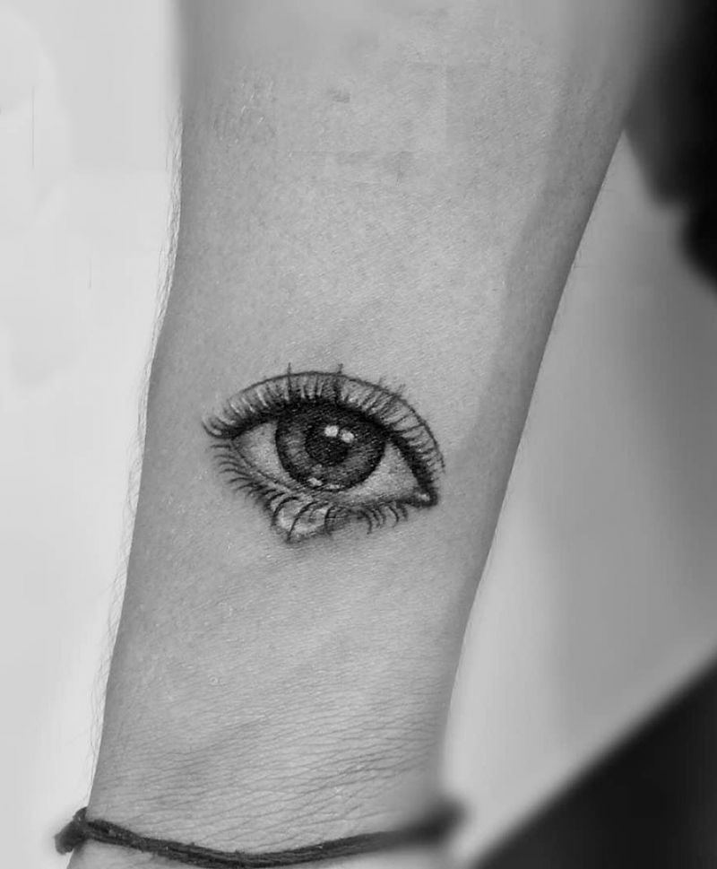 30 Pretty Crying Eye Tattoos Give You Inspiration