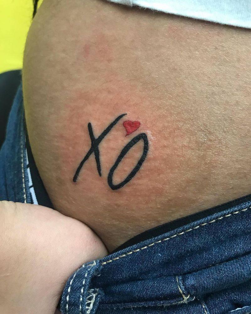 30 Pretty XO Tattoos You Can Copy