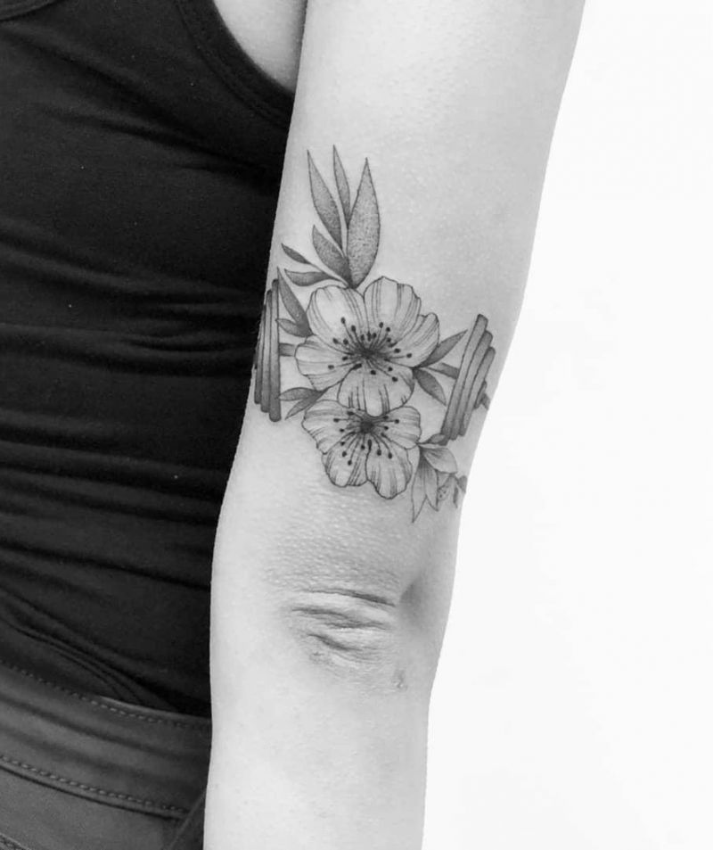 30 Powerful Barbell Tattoos You Should Not Miss