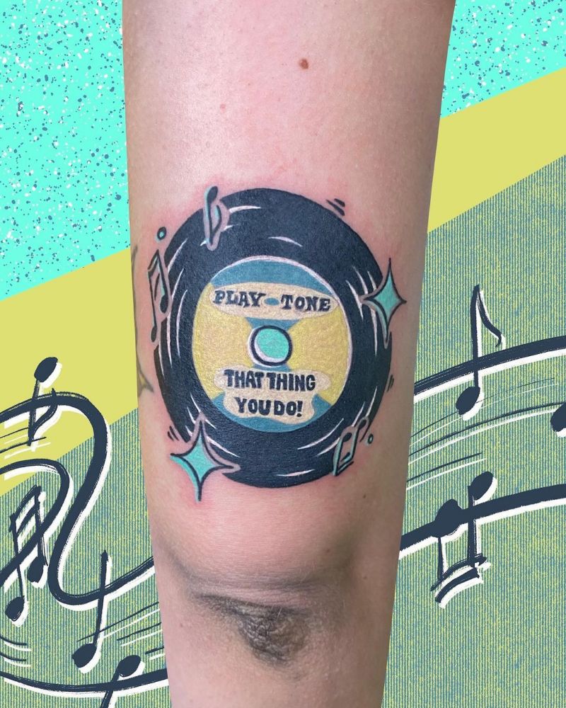 30 Pretty Vinyl Tattoos You Must Try