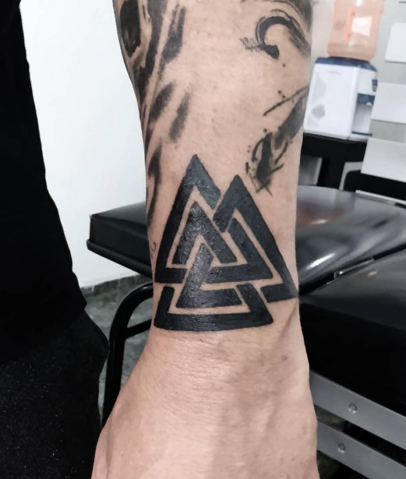 30 Pretty Valknut Tattoos to Inspire You