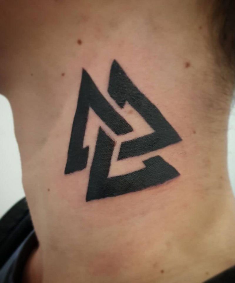 30 Pretty Valknut Tattoos to Inspire You