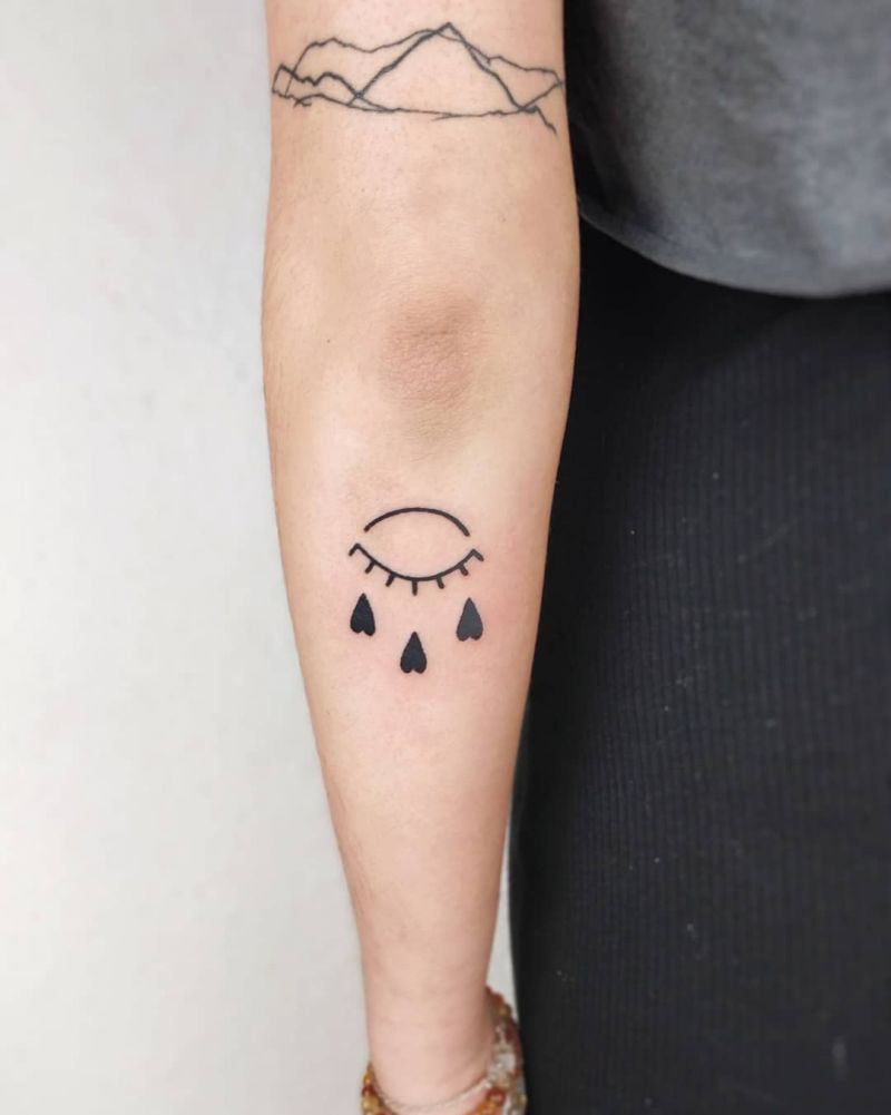 30 Pretty Crying Eye Tattoos Give You Inspiration