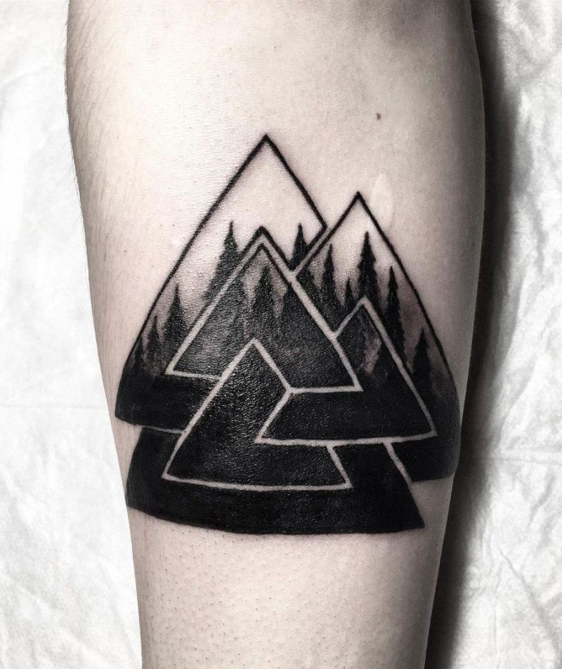 30 Pretty Valknut Tattoos to Inspire You