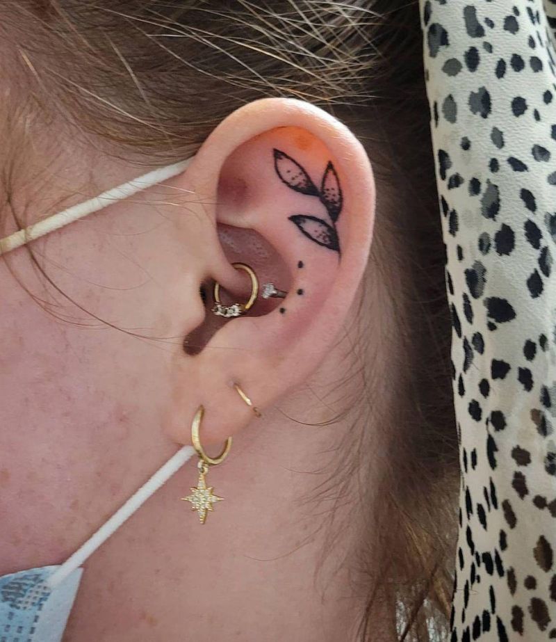 30 Elegant Ear Tattoo Designs to Get Inspired