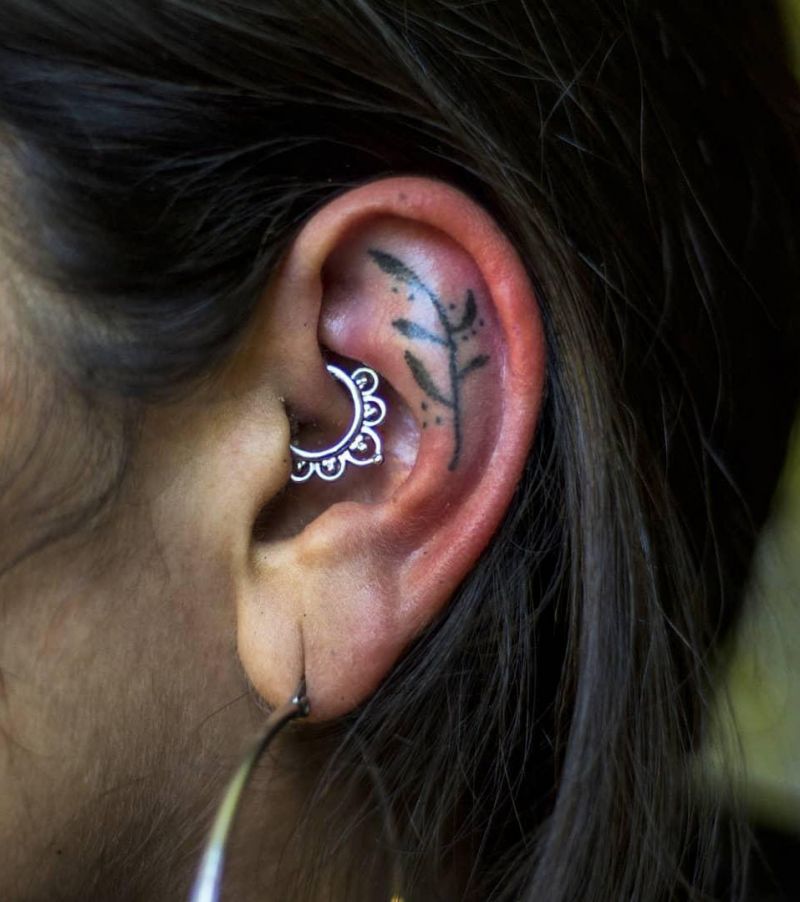 30 Elegant Ear Tattoo Designs to Get Inspired