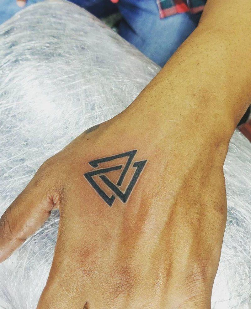 30 Pretty Valknut Tattoos to Inspire You