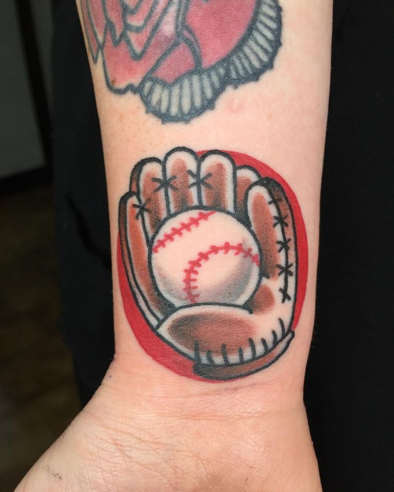 30 Pretty Baseball Tattoos You Will Love