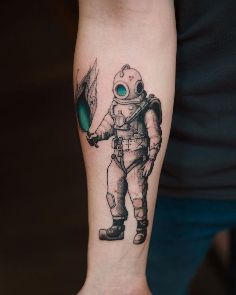 30 Creative Diver Tattoos You Can Copy