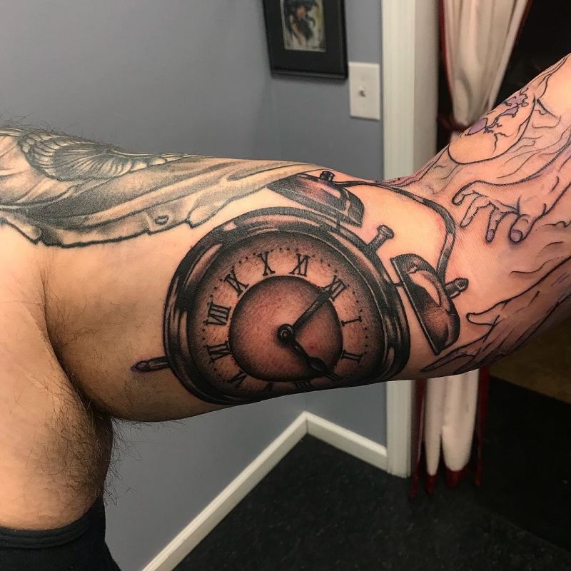 21 Perfect Alarm Clock Tattoos to Inspire You Style VP